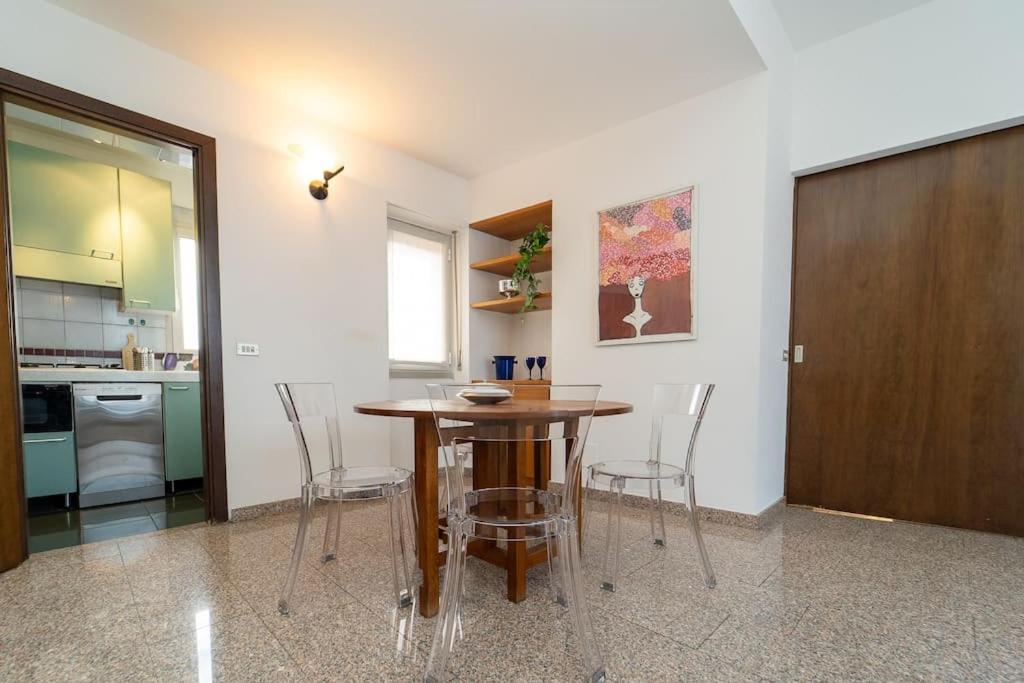 5 Giornate Apt Con Terrazzo E Garage Privato Milan Exterior photo