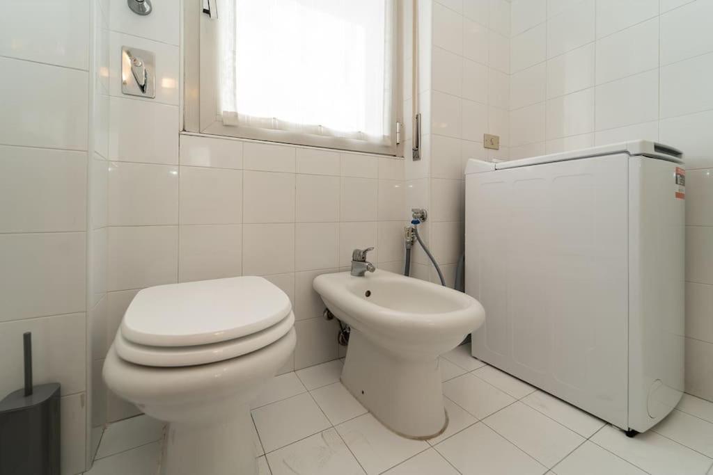5 Giornate Apt Con Terrazzo E Garage Privato Milan Exterior photo
